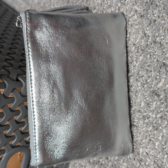 Silver Metallic Zip Pouch - Picture 3 of 6